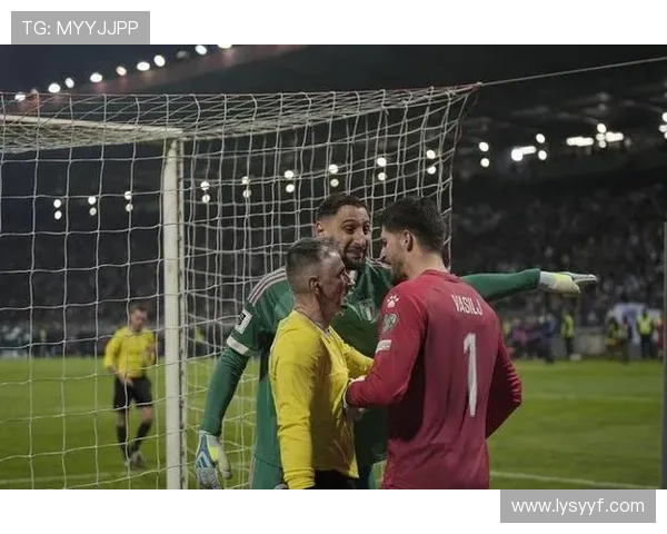 多纳鲁马干扰点球小抄引争议